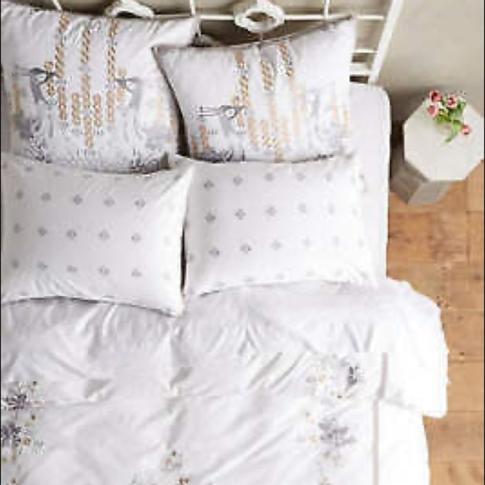 Anthropologie footpath duvet and euro sham